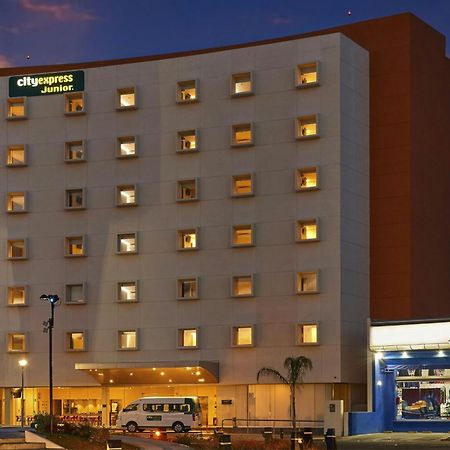 City Express Junior By Marriott Aguascalientes Centro Exterior photo