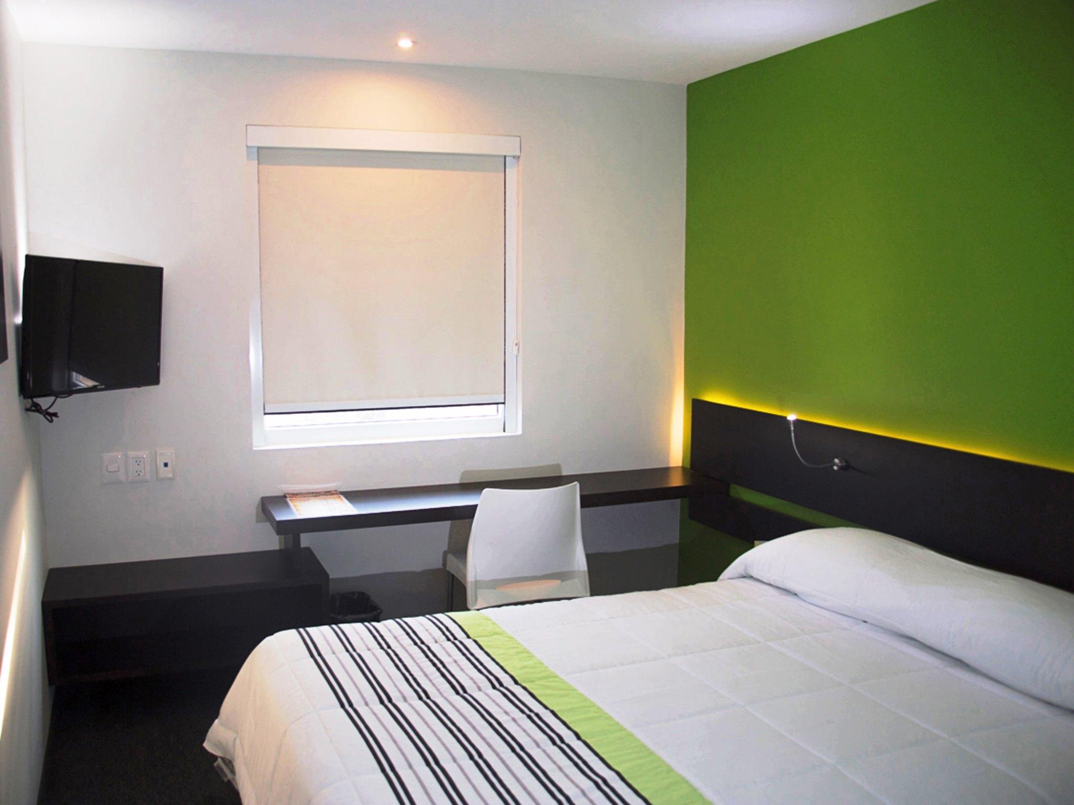 City Express Junior By Marriott Aguascalientes Centro Exterior photo