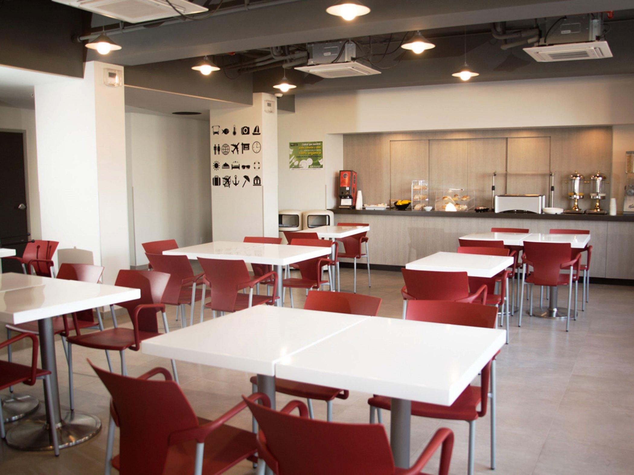 City Express Junior By Marriott Aguascalientes Centro Exterior photo